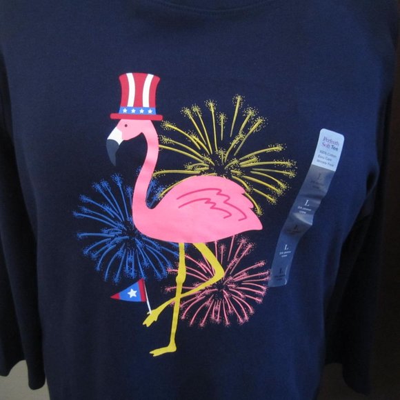 Flamingo Patriotic T-Shirt w/Fireworks Background--Navy--Size S--NWT - Picture 2 of 6